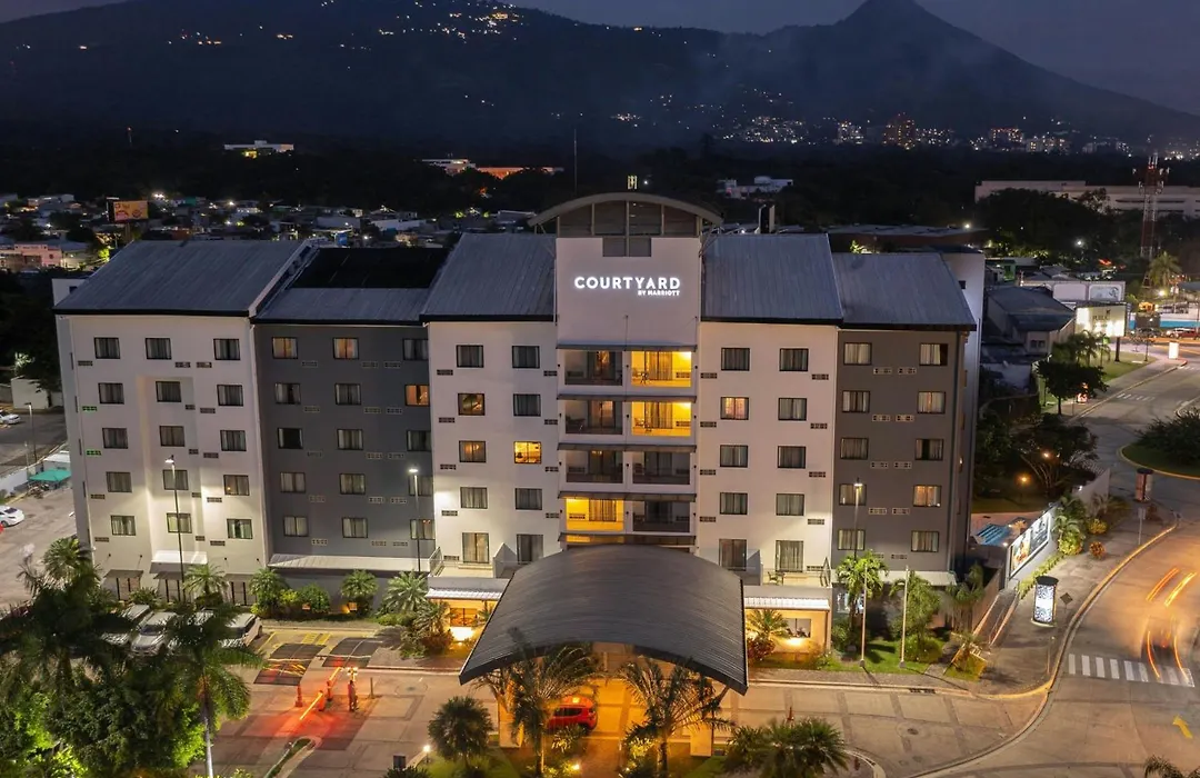 Courtyard By Marriott San Salvador-1